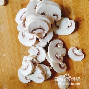 怎么做美味的奶油蘑菇汤