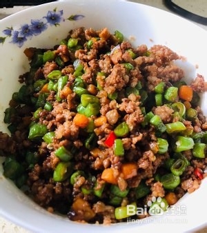 家常菜(肉末豆角)的做法