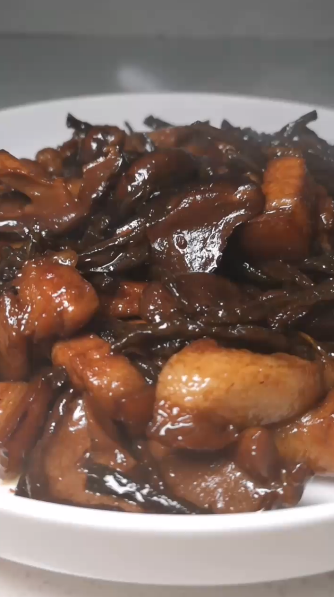 如何做好吃却不油腻的红烧肉呢?