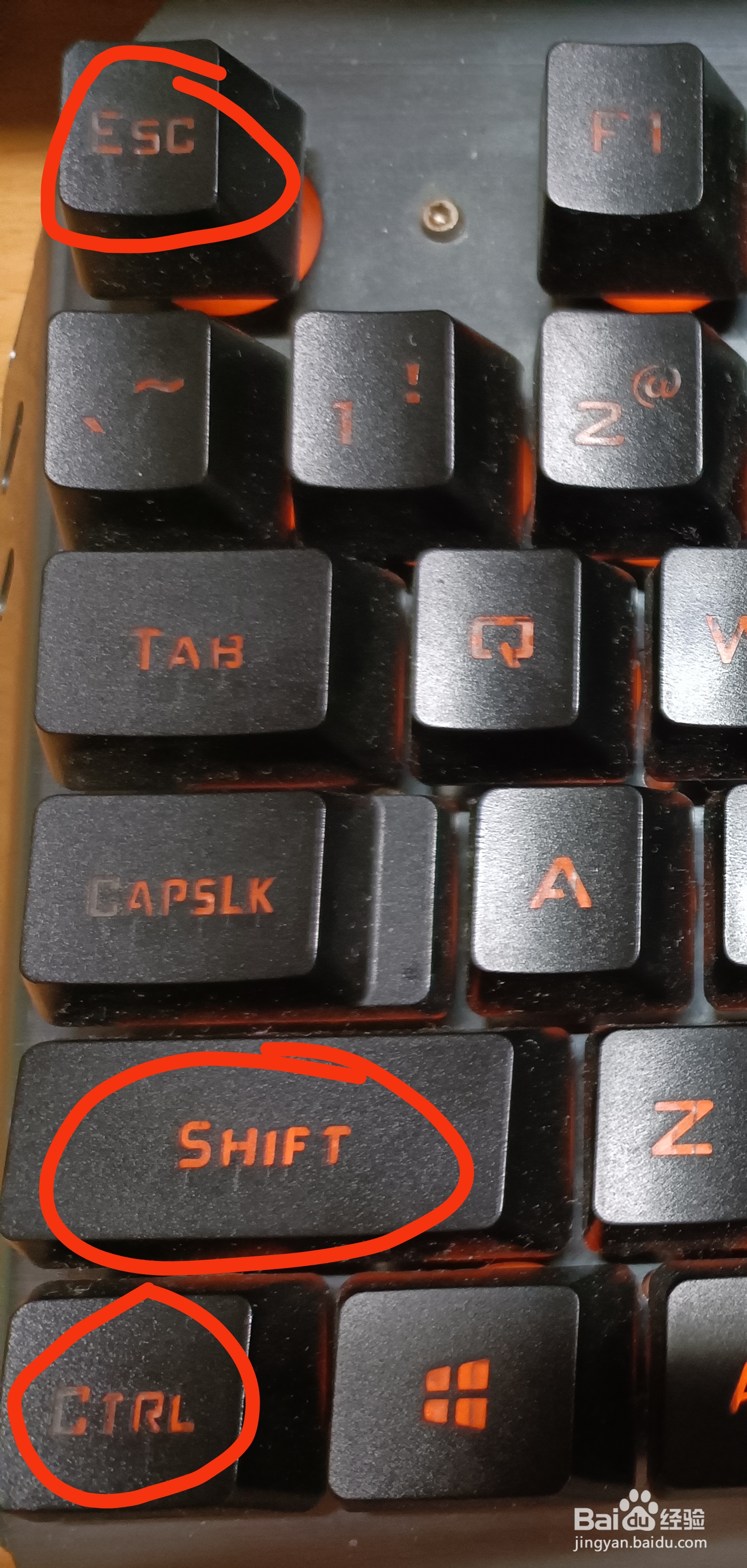 玩《我的世界》在生成世界时卡住怎么办