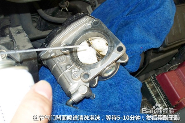 怎么自己动手清洗汽车节气门
