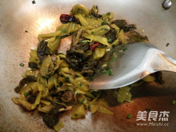 酸汤肥羊煲的做法