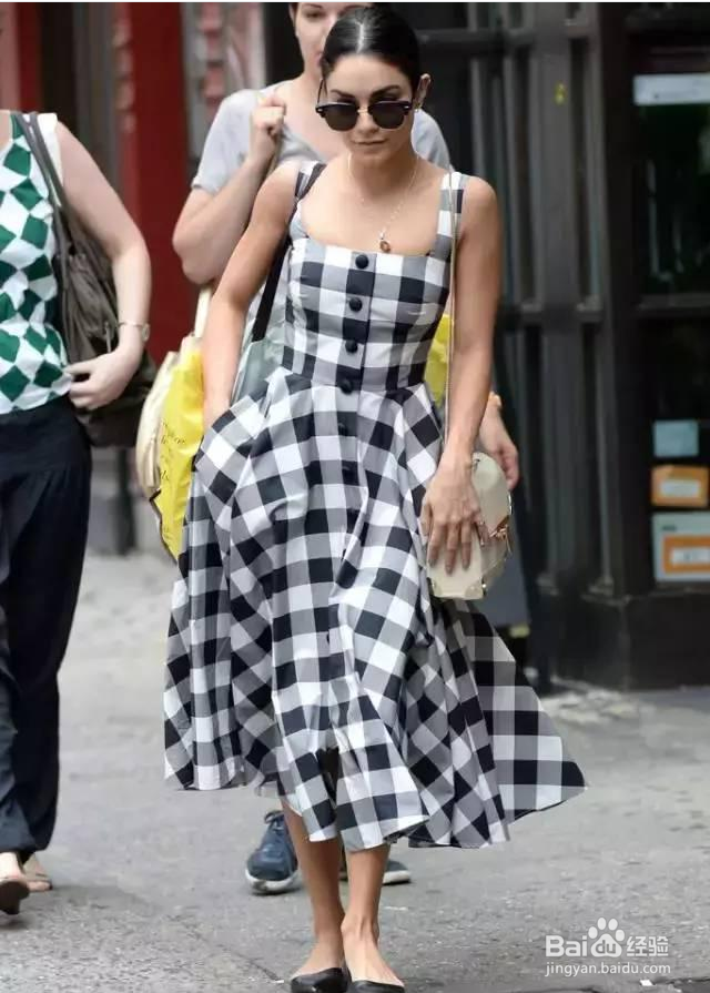 小个子这样穿平底鞋，比高跟鞋还显腿长！