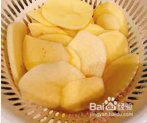 怎么自己做一份干锅土豆片？