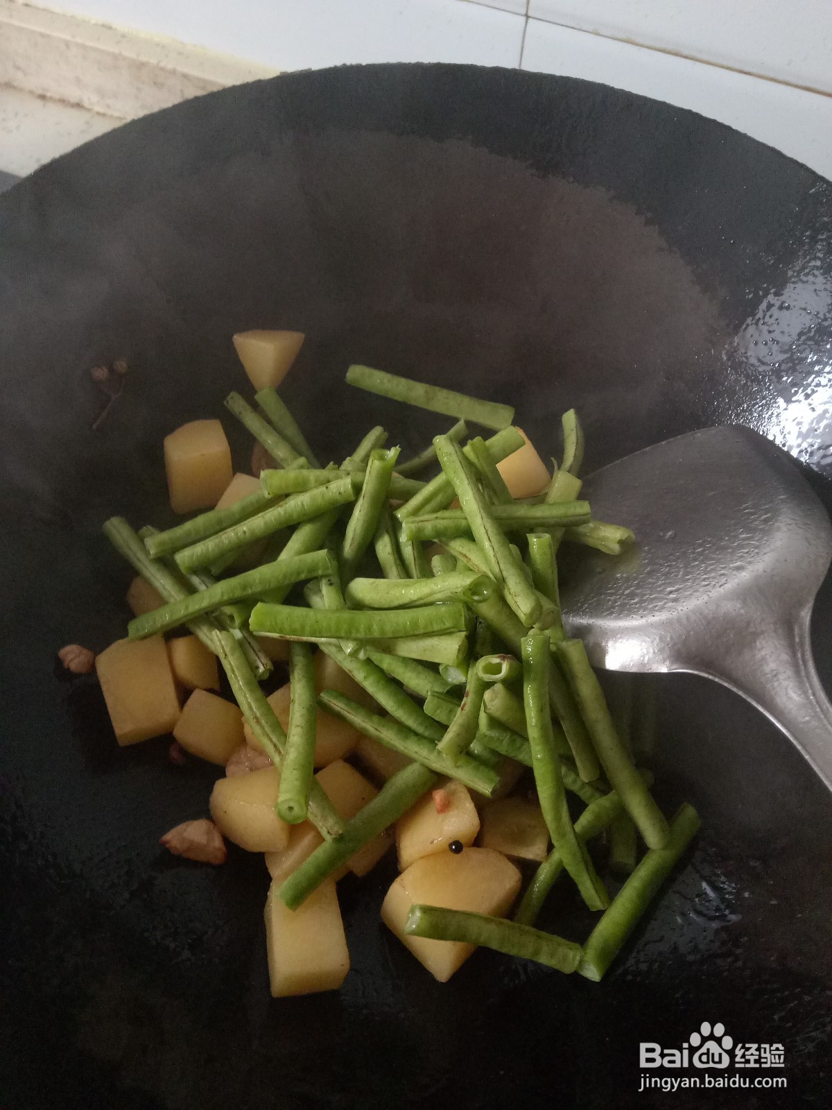 家常豆角炖土豆