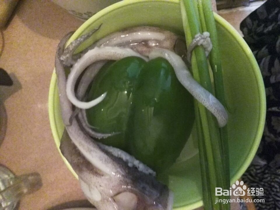 家庭菜之当八爪君遇到青椒妹子