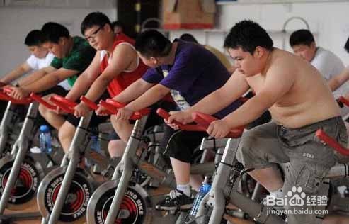 如何督促孩子减肥？