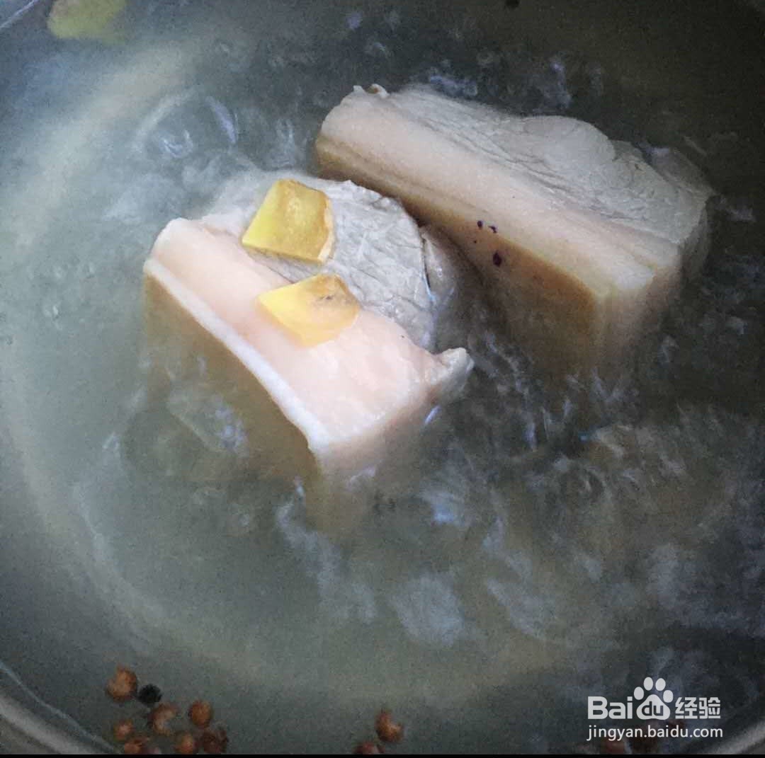 如何制作家常回锅肉?