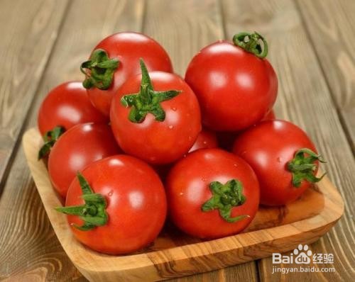 <b>西红柿的功效 经常吃这种蔬菜可以延缓衰老</b>