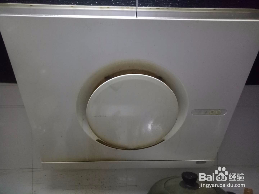 如何清洗家里的抽油烟机