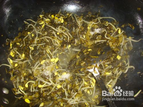 雪菜炒豆芽-----清脆的味道