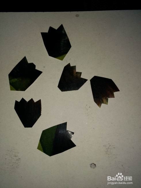 剪纸贴画——送妈妈的康乃馨