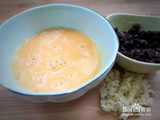 油麦菜炒鸡蛋的做法