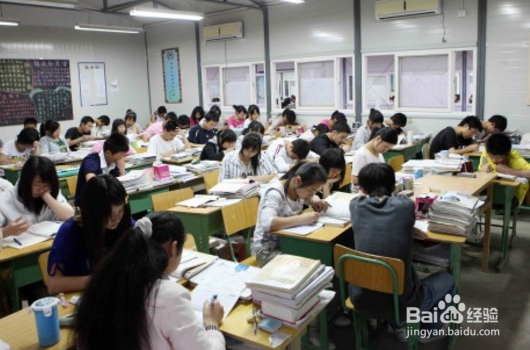 如何做好老师身边的科代表?