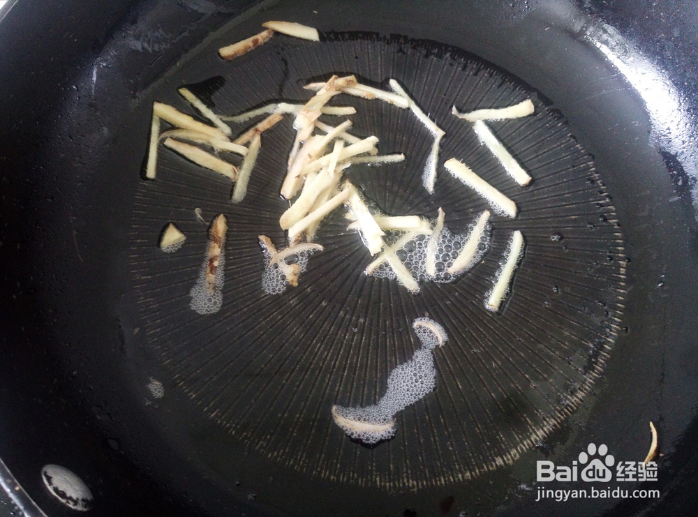 青椒炒干笋的做法