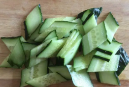 如何做黄瓜炒鸡蛋