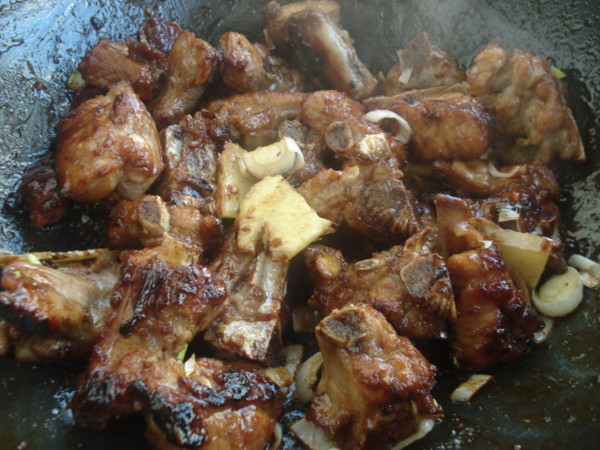 红烧排骨的做法