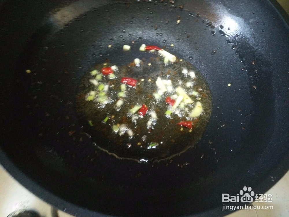 酱焖大黄花的烹饪方法