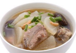 分享女性补气血的几款有用的药膳