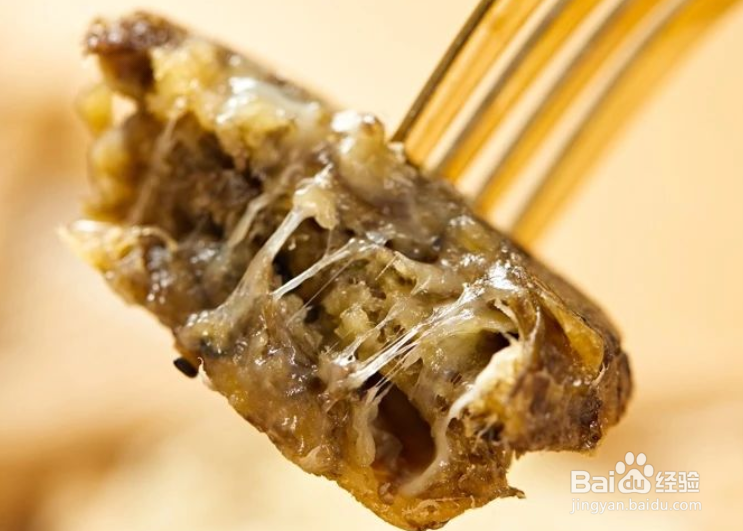 18个月宝宝补钙补铁辅食---奶酪夹心肉松饼