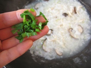 粥类系列之-香菇鸡肉粥