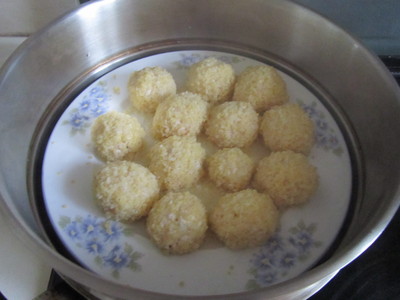 小米豆腐虾仁丸