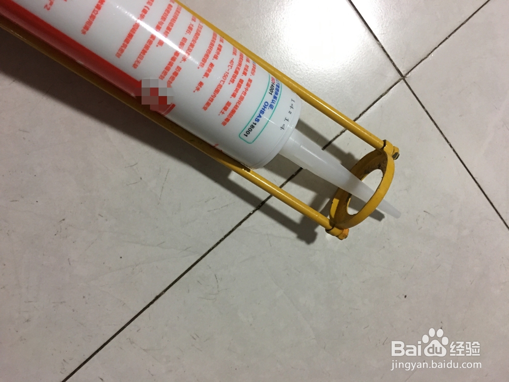 怎么安装玻璃胶工具？