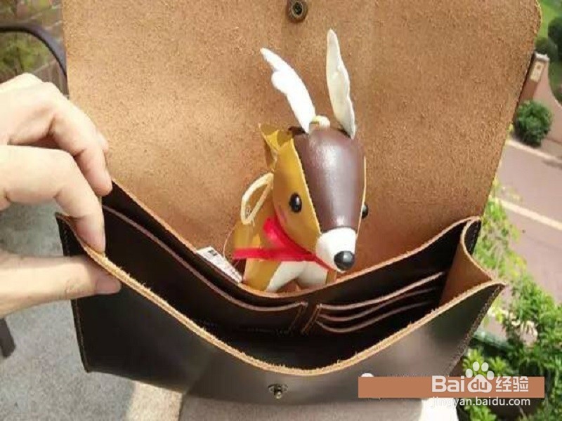 不上边油制作精美包包,粗犷的手包,手包制作