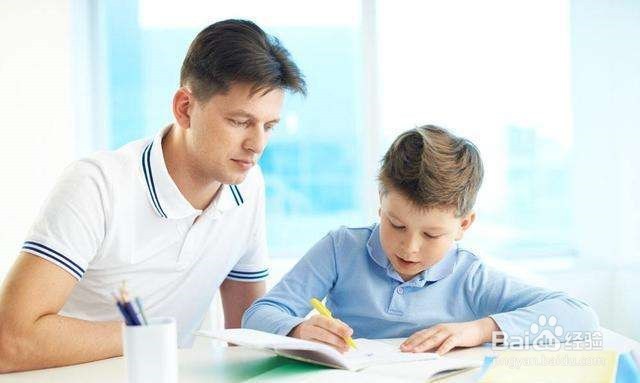 孩子做作业拖拉，家长要如何引导？