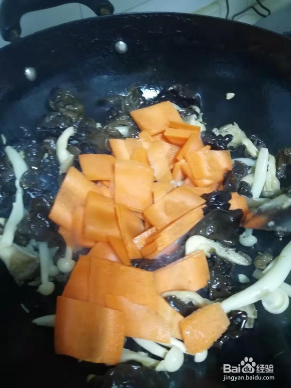 豆腐炒肉丝的做法