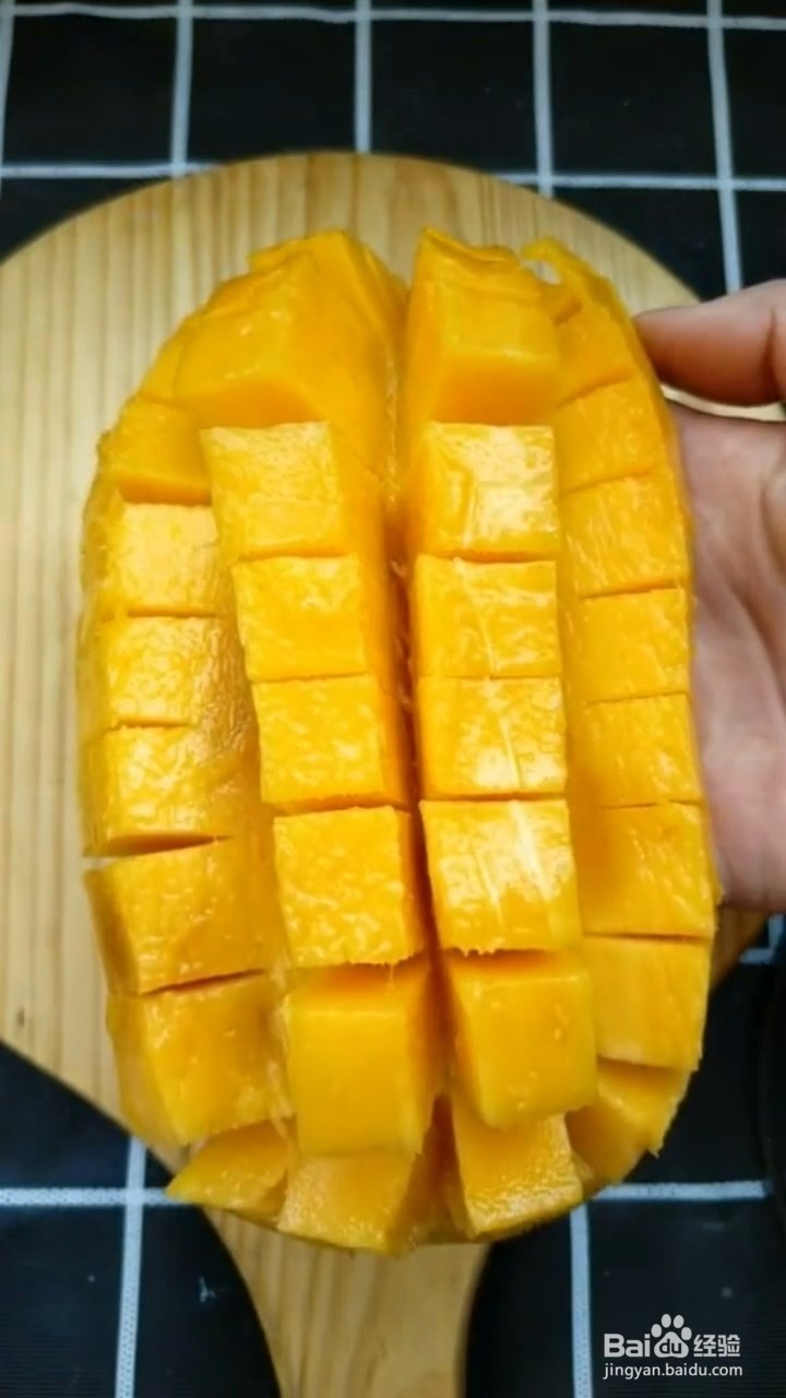 如何制作芒果果冻