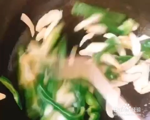 看完就会的青椒素炒杏鲍菇