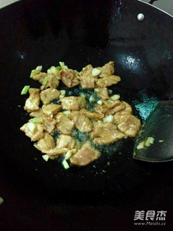 青笋木耳炒肉片