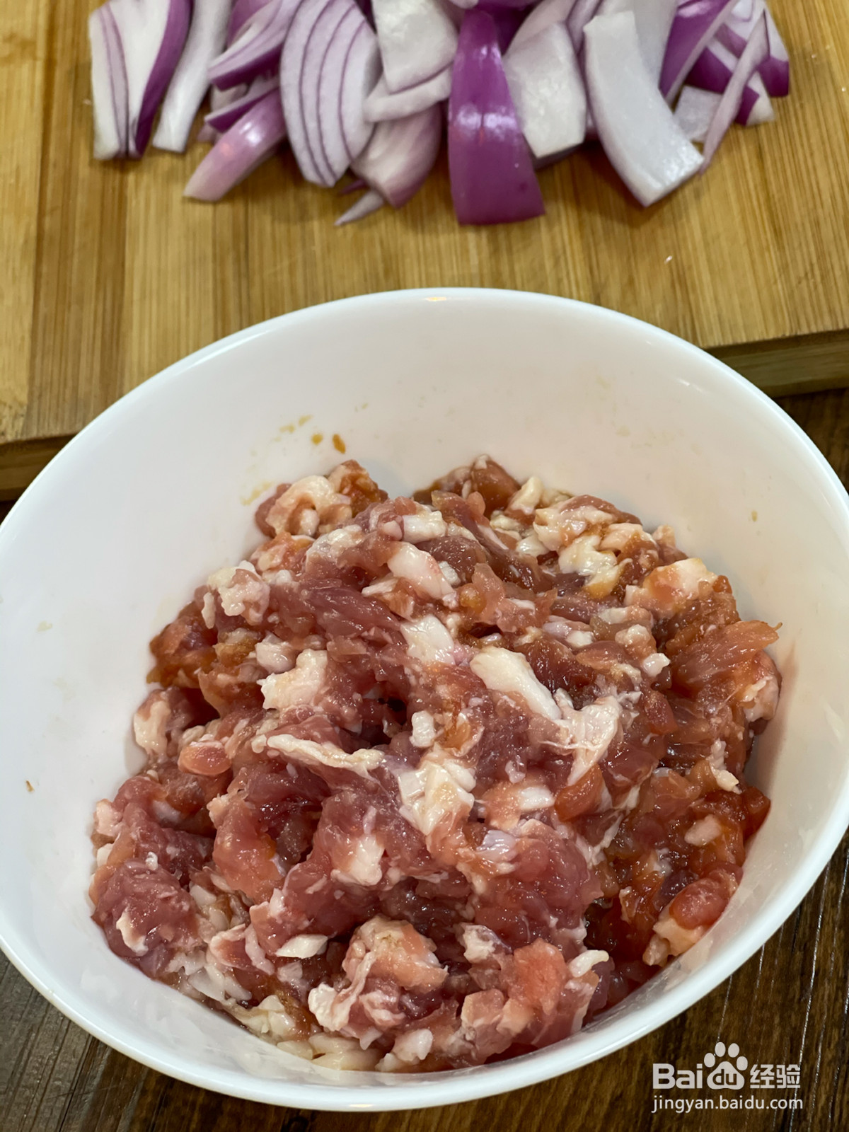 青椒肉沫炒茄子的做法