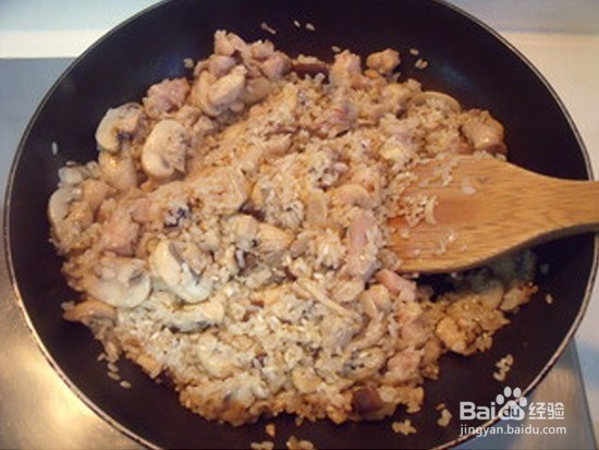 鸡肉蘑菇焖饭怎么做?