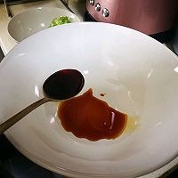 如何制作美味的陕西油泼面？