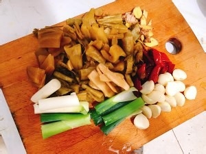 食补养生可以喝汤的酸菜鱼