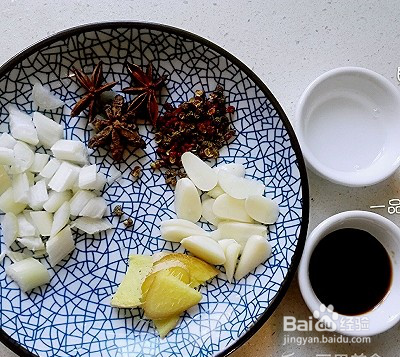 家常排骨炖海带的做法