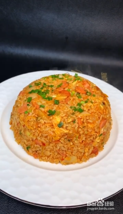 如何制作辣白菜炒饭#校园分享#