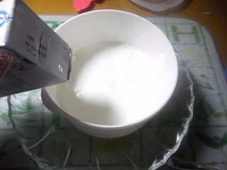 如何在家diy酸奶。