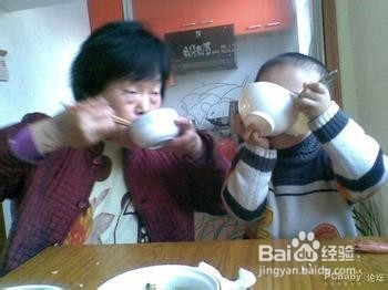 给宝宝养成良好的饮食习惯