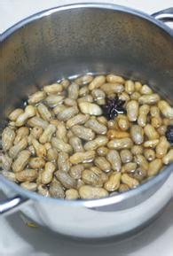 简单盐水花生的做法