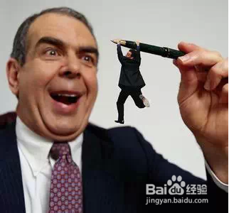 出差跟领导坐车要怎么坐？