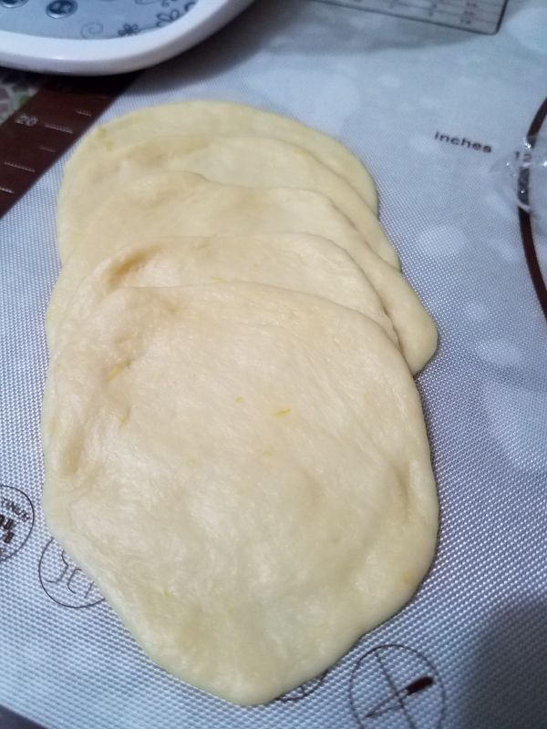 玫瑰花花环面包