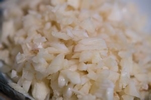 养生食补炒萝卜干的做法