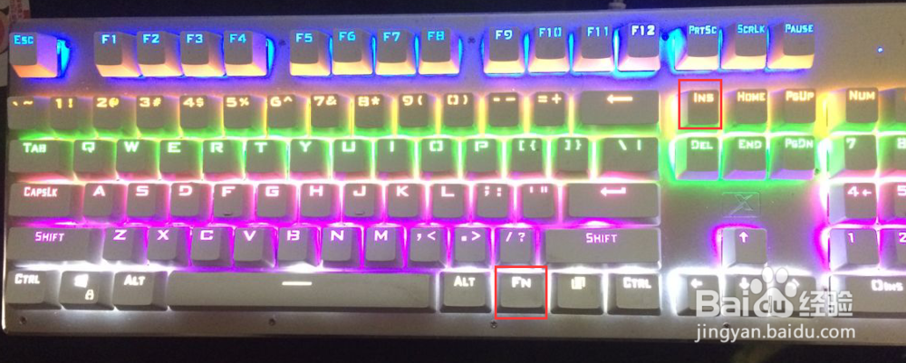 网吧机械键盘怎么调灯光