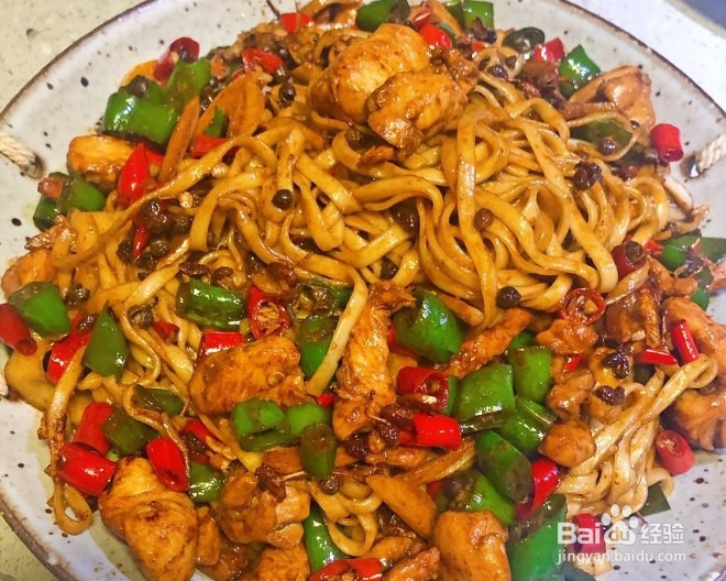 麻辣过瘾双椒鸡捞面