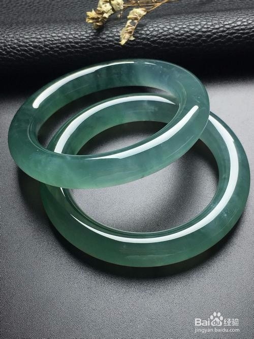 翡翠玉镯怎么选择圈口