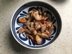 怎么做白菜腐皮炖五花肉