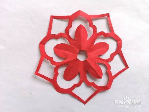 怎么剪五瓣花?